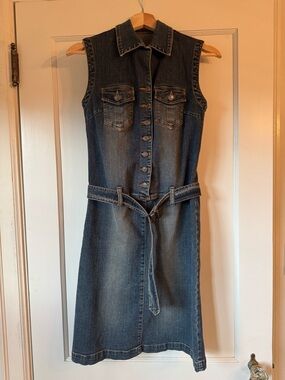 Sleeveless Denim Dress with Waist Belt- Blue size small (I suggest size 4)